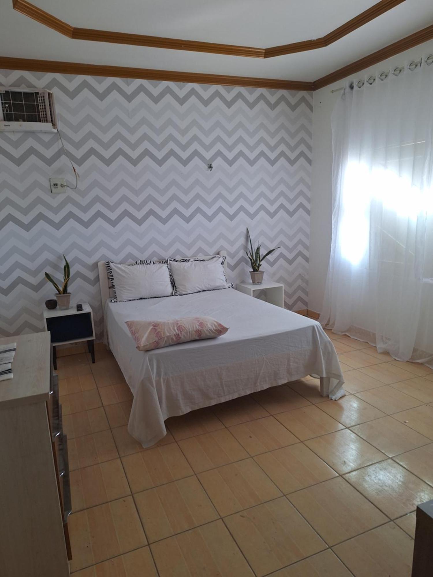 Quarto Triplo Com Banheiro Em Pousada E Restaurante Манаус Екстер'єр фото